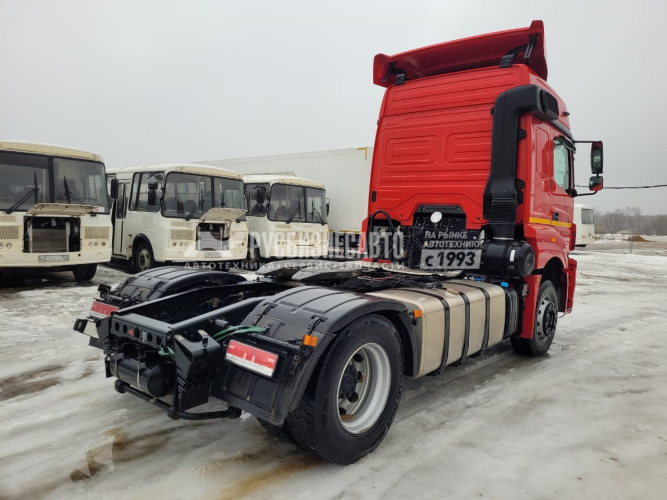 Купить КАМАЗ M1840 (5490), МКПП седельный тягач б/у (2021 г., 110800 км.) красный в компании Русбизнесавто - изображение 3