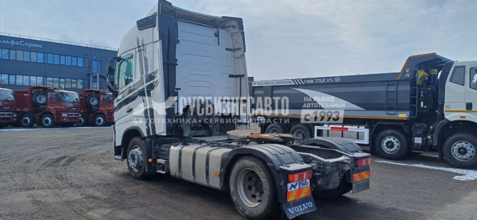 Купить Седельный тягач Volvo FH-TRUCK 460 АКПП 4х2 б/у (2018 г.в. 995 100 км.)(6729) в компании Русбизнесавто - изображение 3