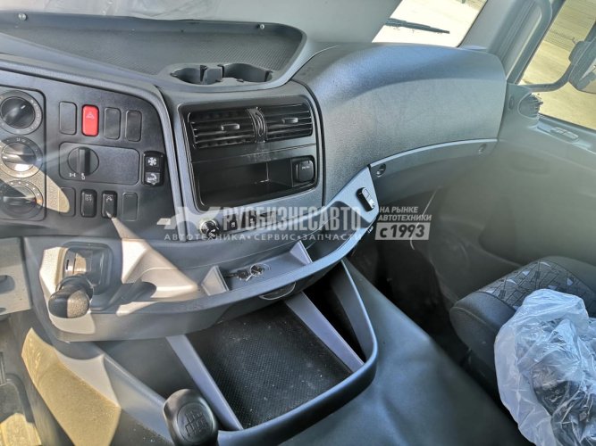 Купить КАМАЗ 5490-032-87, МКПП седельный тягач б/у (2020 г., 142 037 км.) на гарантии  в компании Русбизнесавто - изображение 17