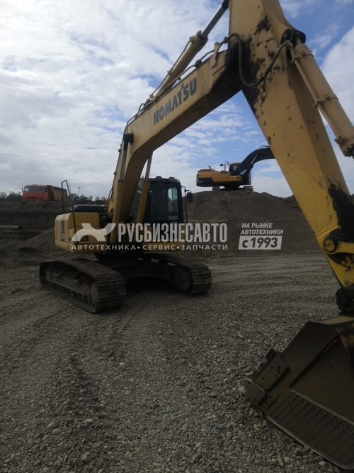 Купить Экскаватор KOMATSU PC220-8M0 б/у (2018 г., 11000 м.ч.) в компании Русбизнесавто - изображение 1