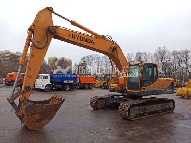 Купить Экскаватор гусеничный HYUNDAI R260LC-9S б/у (2018 г., 3 200 м.ч.) в компании Русбизнесавто - изображение 7