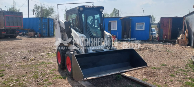 Купить Мини-погрузчик Lonking CDM308 б/у (2019 г., 865,7 м.ч.) + щетка в компании Русбизнесавто - изображение 1