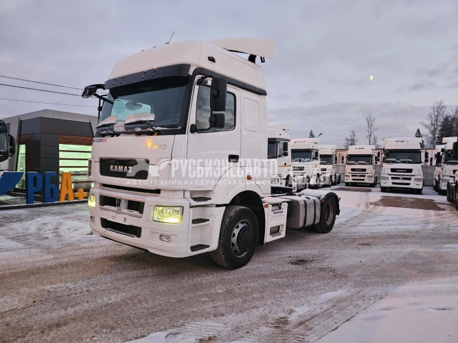 Купить КАМАЗ 5490-DC (МКПП) седельный тягач б/у (2019 г., 150 803км.)(1986) в компании Русбизнесавто - изображение 0