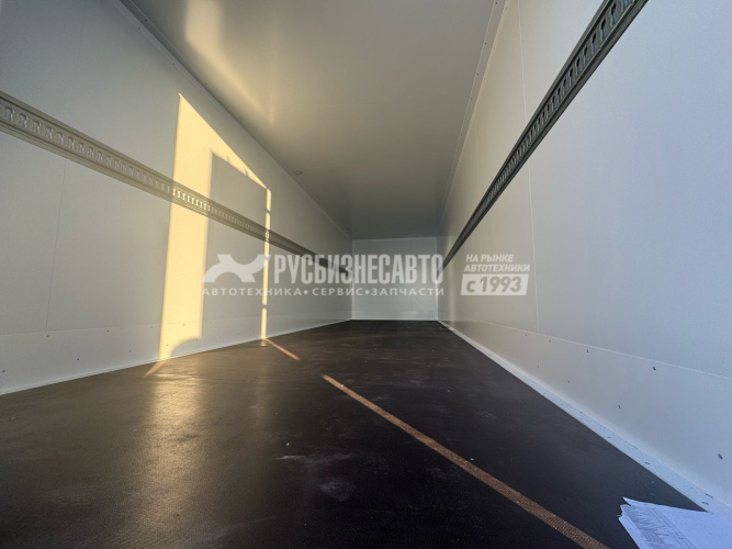 Купить Фургон изотермический АФ-77ZZ11-HS-02 на шасси HOWO T5G 4х2 (ZZ1167M621GE1)/ 8270 мм в компании Русбизнесавто - изображение 1