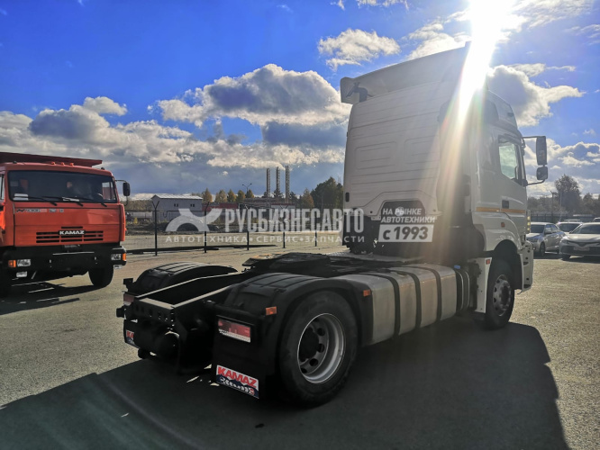 Купить КАМАЗ 5490-032-87, МКПП седельный тягач б/у (2021 г., 177 195) в компании Русбизнесавто - изображение 4
