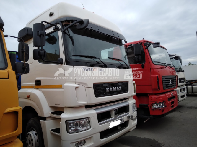 Купить КАМАЗ 5490-S5, седельный тягач  МКПП б/у (2020 г., 147 000км.) на гарантии в компании Русбизнесавто - изображение 1