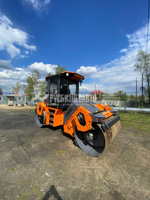 Купить Каток дорожный двухвальцовый вибрационный DM-7.7-VD (вес 7,95 т. шир. вальца 1,7 м, ЯМЗ) в компании Русбизнесавто - изображение 0