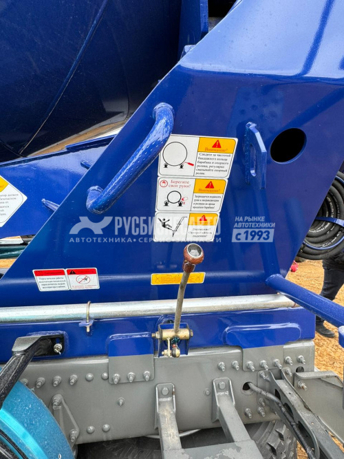 Купить Автобетоносмеситель на шасси HOWO T5G 8x4 (ZZ5317GJBV326GE1) 14м3_КБ3200мм в компании Русбизнесавто - изображение 8