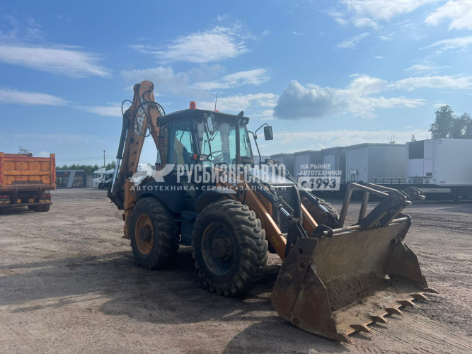 Купить Экскаватор-погрузчик  CASE 695 SV б/у (2020 г.,10 132 м.ч.)(5618) в компании Русбизнесавто - изображение 0