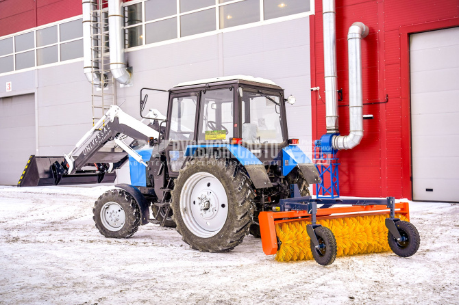 Купить Щетка коммунальная механическая от ВОМ, стандартная ширина захвата 1800мм(2 кардана, колеса 5*10) БЗ в компании Русбизнесавто - изображение 1