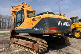 Экскаватор гусеничный HYUNDAI R260LC-9S б/у (2014 г., 14 500 м.ч.)