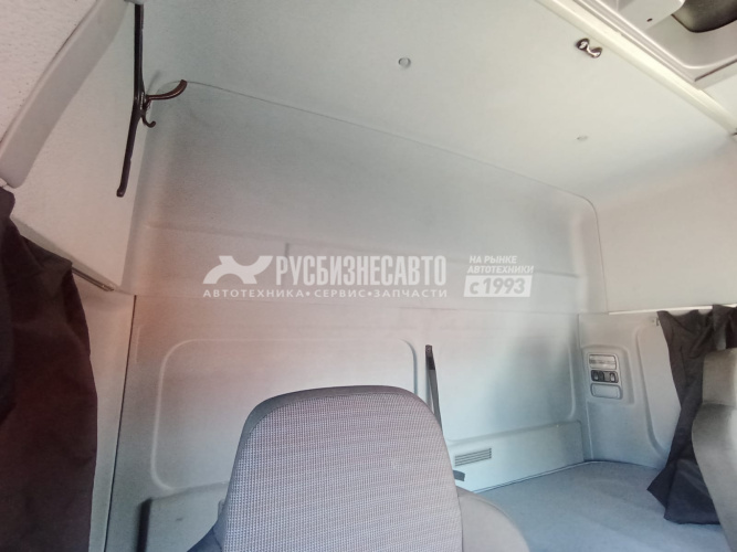 Купить КАМАЗ 5490-S5 седельный тягач б/у (2018 г.,223 300 км.)  в компании Русбизнесавто - изображение 1