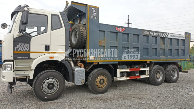 Купить Самосвал FAW J6 (8x4) б/у (2022 г., 21 048 км) в компании Русбизнесавто - изображение 1