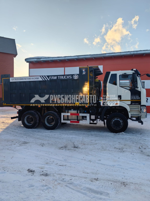 Купить Самосвал FAW J6 (6x6) б/у (2022 г.в., 10 814 км) (9849) в компании Русбизнесавто - изображение 4