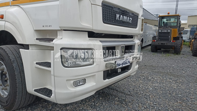 Купить КАМАЗ 5490-S5 МКПП седельный тягач б/у (2020 г., 276 422 км.) в компании Русбизнесавто - изображение 3