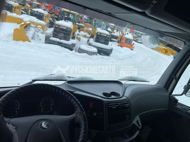 Купить КАМАЗ 5490-DC (МКПП) седельный тягач б/у (2019 г., 59 907 км.) в компании Русбизнесавто - изображение 8