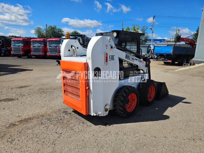 Купить Мини погрузчик Bull SL 700 б/у (2022 г., 246 м.ч.)(2521) в компании Русбизнесавто - изображение 4