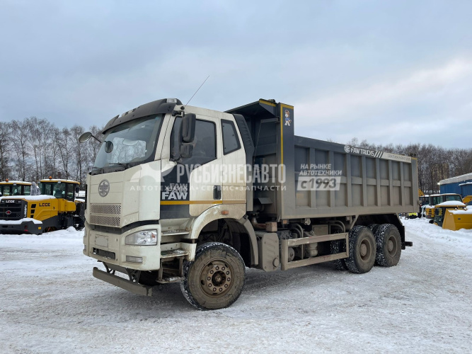 Купить Самосвал FAW J6 (3250) (6х4) c П-образным кузов б/у (2021 г. 36 764 км) в компании Русбизнесавто - изображение 0