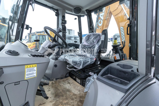 Купить Экскаватор-погрузчик CASE 695SV Comfort (Tier 5 с отключенной системой SCR, Турция) в компании Русбизнесавто - изображение 3