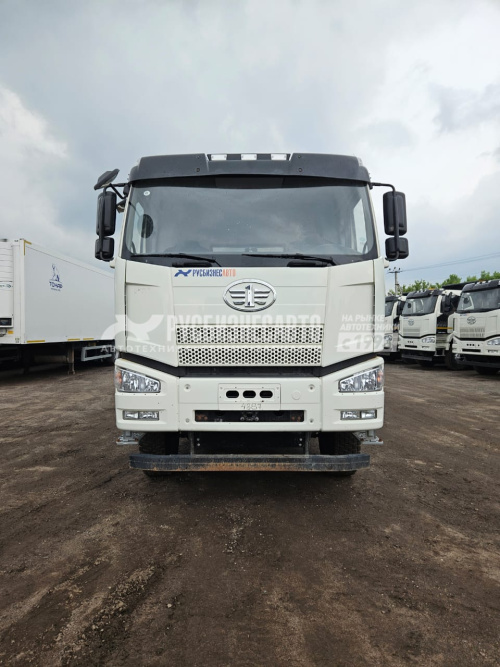 Купить Самосвал FAW J6 (6x4) б/у (2023 г.в., 23 808 км.) (4887) - новая резина зад. ось. в компании Русбизнесавто - изображение 1