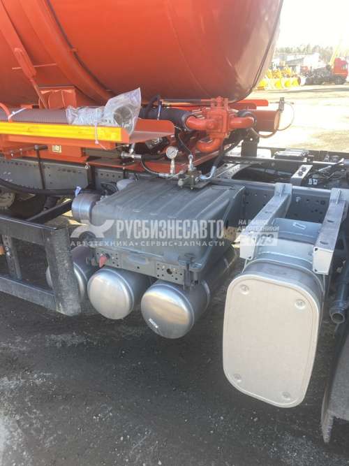 Купить МВ-19-HOWO T5G 6x4  (6х4, шасси 4600) (вакуумная машина, 19 м3, насос КО-510, СПЕКТР) в компании Русбизнесавто - изображение 16