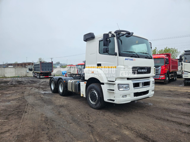Купить Седельный тягач КАМАЗ 65206-T5 (Т2640) б/у (2021 г., 102 096 км)(7124) в компании Русбизнесавто - изображение 2