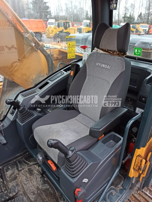 Купить Экскаватор гусеничный HYUNDAI R260LC-9S б/у (2018 г., 3 200 м.ч.) в компании Русбизнесавто - изображение 8
