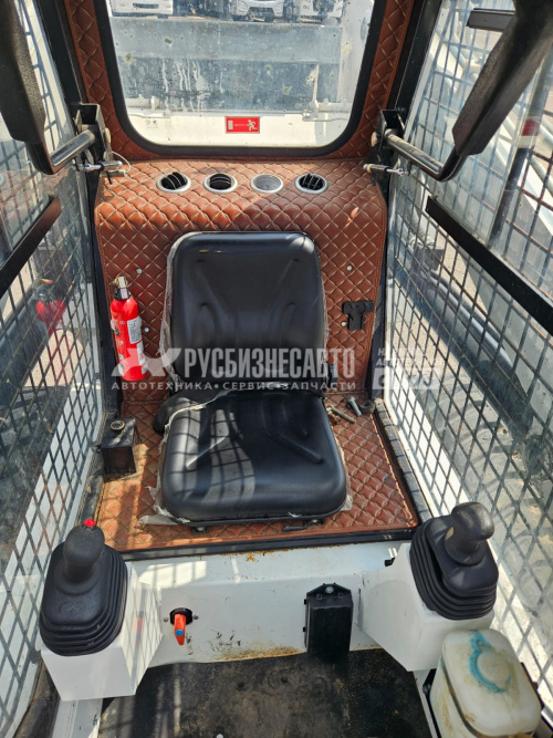 Купить МИНИ-ПОГРУЗЧИК ГУСЕНИЧНЫЙ BULL SLC1500 б/у  (2023 г.в., 1 183 м/ч) (3469) в компании Русбизнесавто - изображение 8