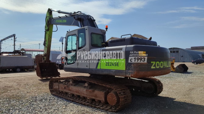 Купить Экскаватор гусеничный ZOOMLION ZE245E б/у (2022 г.в., 4 134 м.ч.)(5015) в компании Русбизнесавто - изображение 8