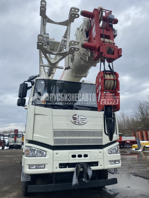 Купить КС 55721-7В ПИОНЕР автокран 35 т., с гуськом (FAW-3310) ОВАЛОИД колесная формула 8х4 в компании Русбизнесавто - изображение 10