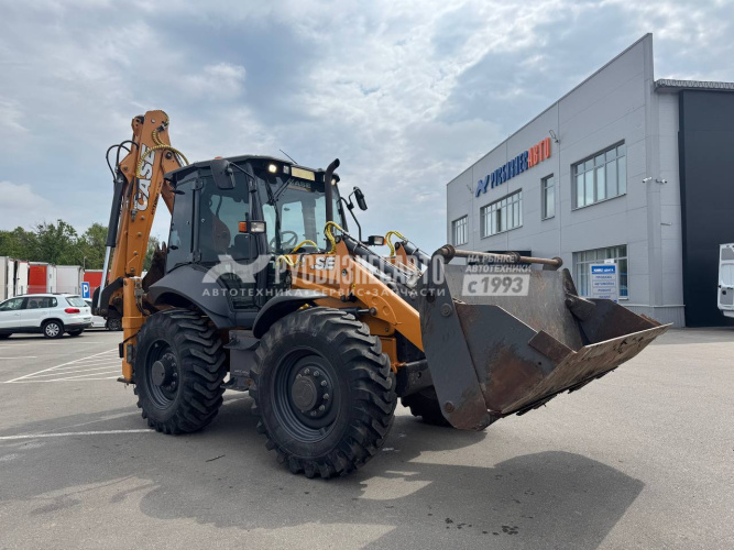 Купить Экскаватор-погрузчик  CASE 695 SV б/у (2023 г., 2 708 м.ч.)(0901) в компании Русбизнесавто - изображение 0