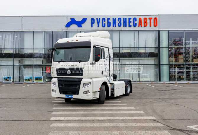 Купить Тягач SITRAK C7H 4x2 ( ZZ4186V421HE1C ) / без АДР и КОМ / КПГ / CNG (сжат.метан) / МКПП в компании Русбизнесавто - изображение 0
