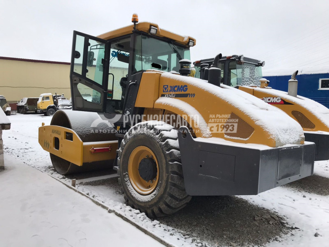 Купить Каток грунтовый вибрационный XCMG XS143J б/у (2020 г., 2269 м.ч.) в компании Русбизнесавто - изображение 4