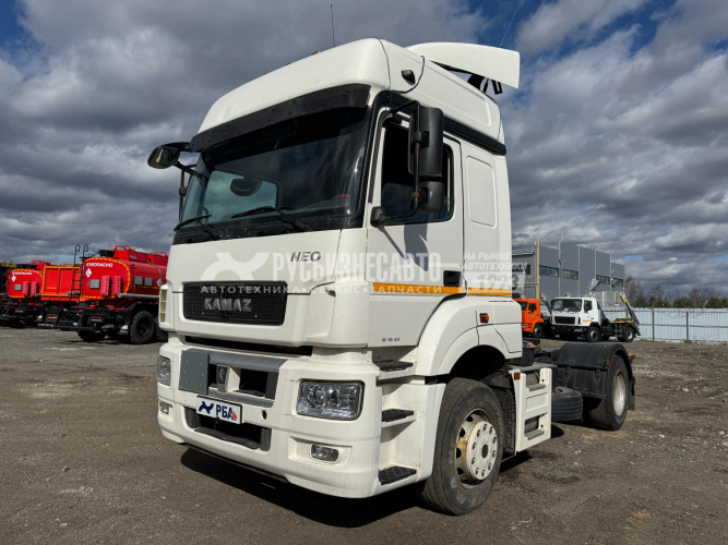 Купить КАМАЗ 5490-S5 (АКПП) седельный тягач б/у (2018г. 698 320 км.)(0824) в компании Русбизнесавто - изображение 1