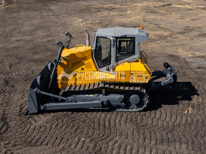 Купить Бульдозер ДСТ-Урал D9 (D9.0101) в компании Русбизнесавто - изображение 6