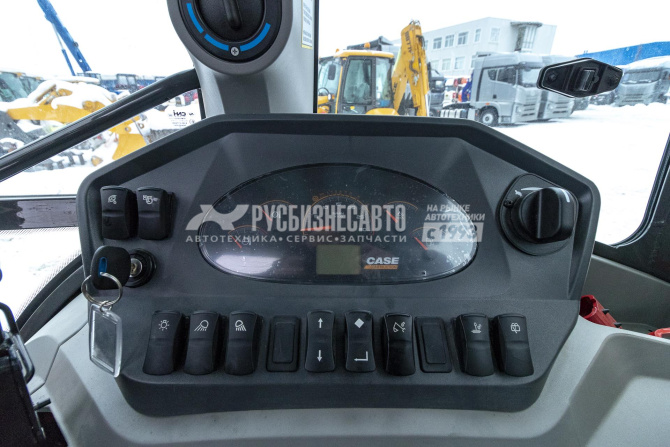 Купить Экскаватор-погрузчик CASE 695SV Comfort (Tier 5 с отключенной системой SCR, Турция) в компании Русбизнесавто - изображение 6