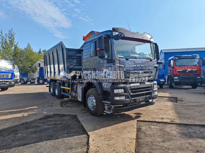 Купить КМУ Ломовоз HOWO T5G ZZ1257V464GE1 (6*4, 400л.с., Евро-5), кузов 30 куб., Р97М, захват ГЛ-6М в компании Русбизнесавто - изображение 0