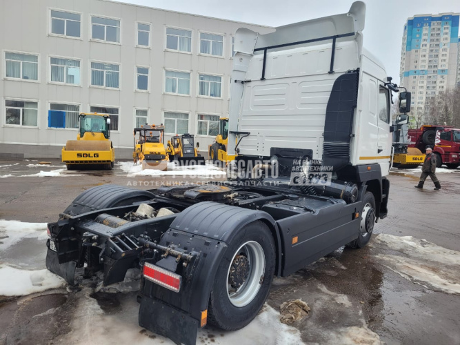 Купить Тягач 4х2 МАЗ 544028-520-031 Weichai, ССУ 1150, пневм б/у (2021 г., 41 512 км.) в компании Русбизнесавто - изображение 4