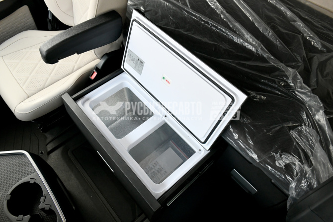 Купить Тягач SITRAK C7H MAX 6x4 ( ZZ4256V364HE ) / с АДР и КОМ / п.ч. 3.08 / метал.бампер в компании Русбизнесавто - изображение 6