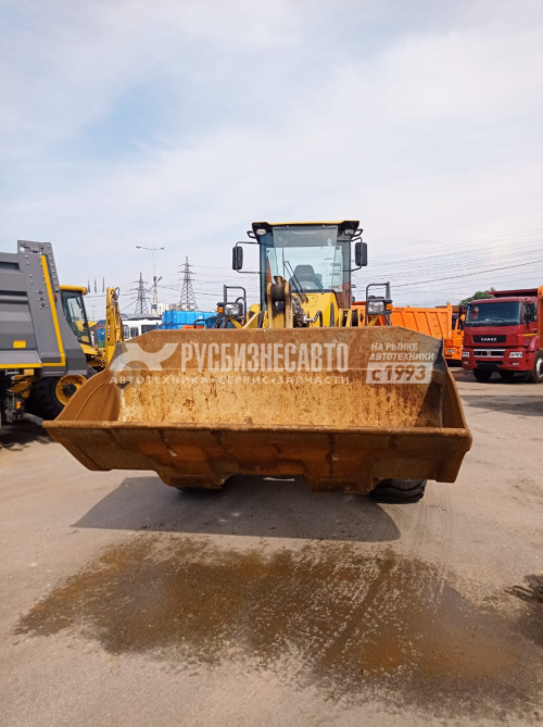 Купить Погрузчик фронтальный LOVOL FL955F-11 б/у (2020 г., 1320 м/ч) в компании Русбизнесавто - изображение 0