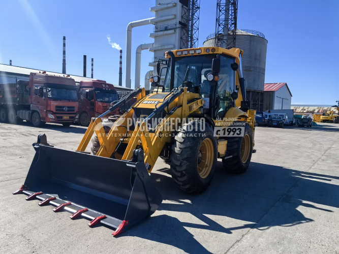 Купить Экскаватор-погрузчик BULL 4SX-BASE в компании Русбизнесавто - изображение 0