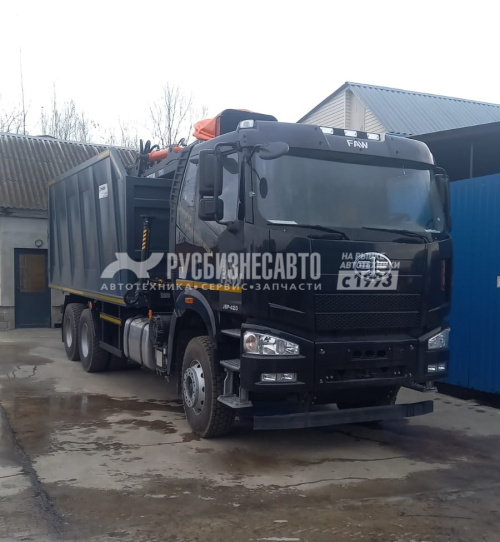 Купить КМУ Ломовоз FAW 3250 (6*4, 420л.с., Евро-5), кузов 30 куб., Р97М, захват ГЛ-6М в компании Русбизнесавто - изображение 0
