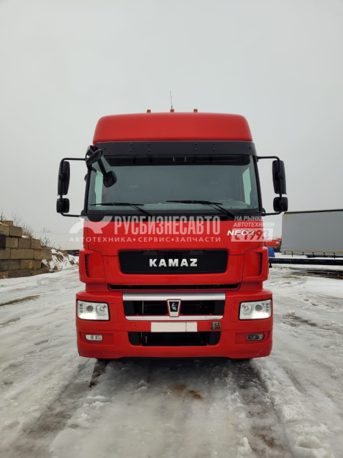 Купить КАМАЗ M1840 (5490), МКПП седельный тягач б/у (2021 г., 110800 км.) красный в компании Русбизнесавто - изображение 1