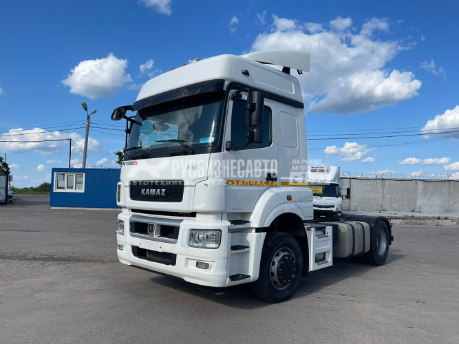 Купить КАМАЗ 5490-DC (МКПП)  седельный тягач б/у (2019 г., 121 385 км.)(1550)Новая резина на задней оси в компании Русбизнесавто - изображение 6