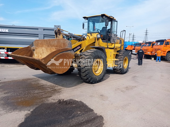 Купить Погрузчик фронтальный LOVOL FL955F-11 б/у (2020 г., 1320 м/ч) в компании Русбизнесавто - изображение 1