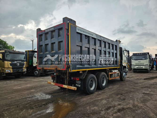 Купить Самосвал FAW J6 (6x4) б/у (2023 г.в., 23 808 км.) (4887) - новая резина зад. ось. в компании Русбизнесавто - изображение 4