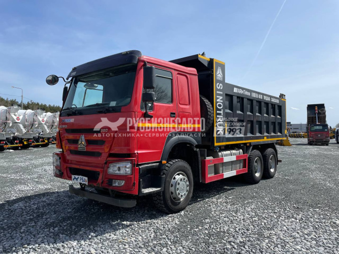 Купить Самосвал HOWO ZZ3327S3847E 6х4 б/у (2022 г.в., 33 906 км) (2889) в компании Русбизнесавто - изображение 0