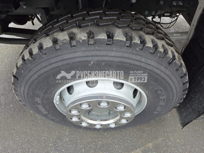 Купить Тягач SITRAK C7H MAX 6x4 ( ZZ4256V364HE ) / без АДР с КОМ / 540 лс / МКПП / рессора/мет.бамп в компании Русбизнесавто - изображение 12