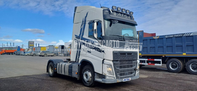 Купить Седельный тягач Volvo FH-TRUCK 460 АКПП 4х2 б/у (2018 г.в. 995 100 км.)(6729) в компании Русбизнесавто - изображение 0