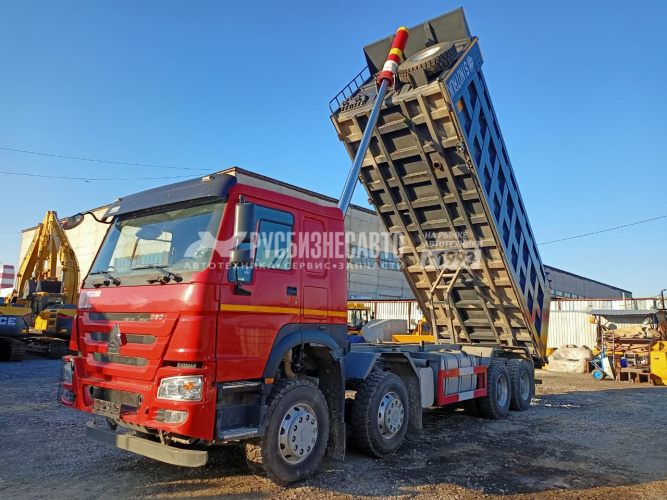 Купить Самосвал HOWO ZZ3407S3867E (8x4) б/у (2023 г. 7 202 км)(7540) в компании Русбизнесавто - изображение 0